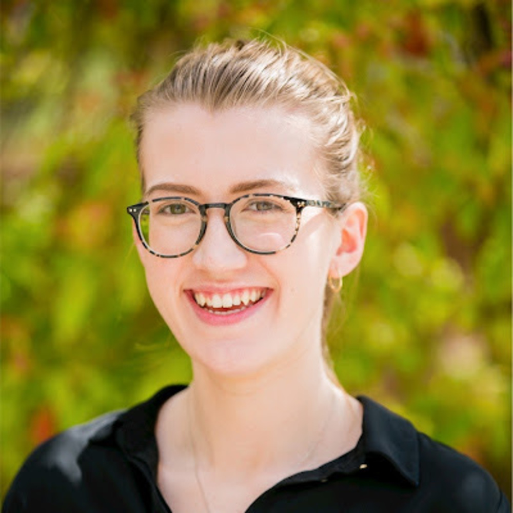Meet your Posher, Ada